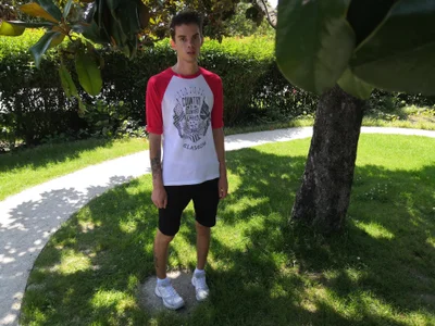 Mike_Burn Public صورة واحدة|Mike_Burn Public صورتان|Mike_Burn Public  3 صور|Mike_Burn Public  3 صورة