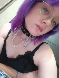 Droll_doll_ Public Pic 9