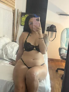 dalila_hotx1 You like my tattos? - {count, plural, one {תמונה אחת} two {שתי תמונות} many {# תמונות} other {# תמונות}}