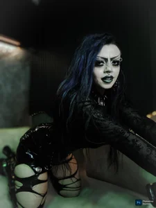 Belladonna_trix 😈🖤💀🦇🕸️🕷️ รูป  3