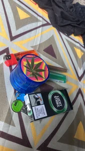 DIEGO_WICKEDのMmmmの 4枚の写真