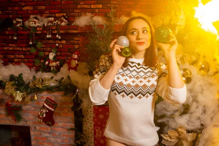 KatherineBond Christmas Pic 2