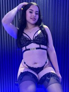 Chloee_Hill's PARADISE Sex Photo 4