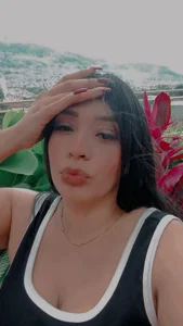 Kayleemorales pretty as always 😋😋 Hình 3