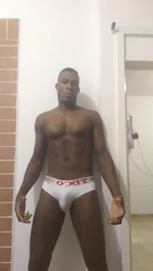 kurtbigcock kullanıcısının 2021 albümü -  4 fotoğraf