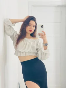 KimCrystal Public  9. fénykép