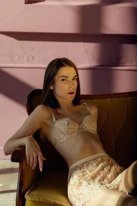 WowHelloAlice Public Bilde 3