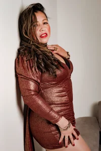 LiaTaylorr: Enjoy me ( 6 фото)