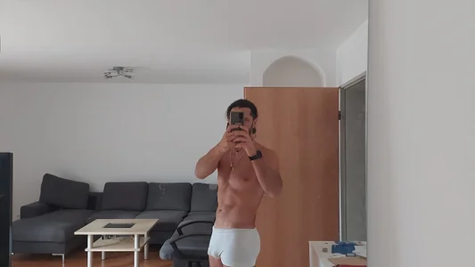 Public od AndrejZa  3 snímek