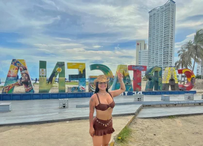 sunshine_uwu22 YOUR DIRTY QUEEN 🤎💩😈 Pic