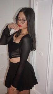 LilyClarck 🖤 Εικόνα 9