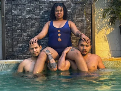 SEX_ROOM_ADS's photo