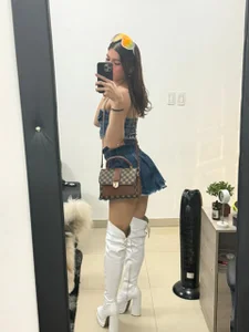 Naughty_Couple13 Public  4টি ছবি