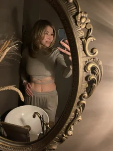 Jolie_Ozolla Public 사진 3