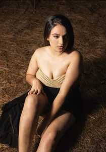 Evaa_Angelina Public Pic 5
