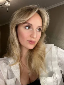 Public de LorinaNhatsavang  5 Imagens