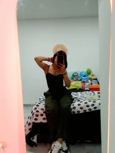 Anne_Copperr_ Public Pic 4