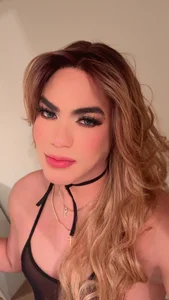 Tatianadelosrios A cheerful and playful girl Pic 2