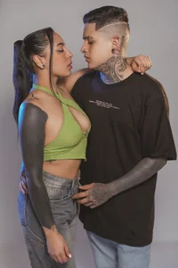 Sarahandzack Public Pic