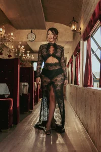 DannieSmith1 Sophisticated Immagine  5