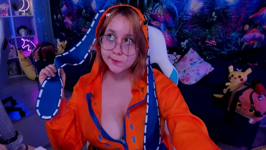 just hello bunny od JudithEverly  4 snímek