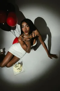 Birthday mood🎂 de TahliaMoreau  3 photos