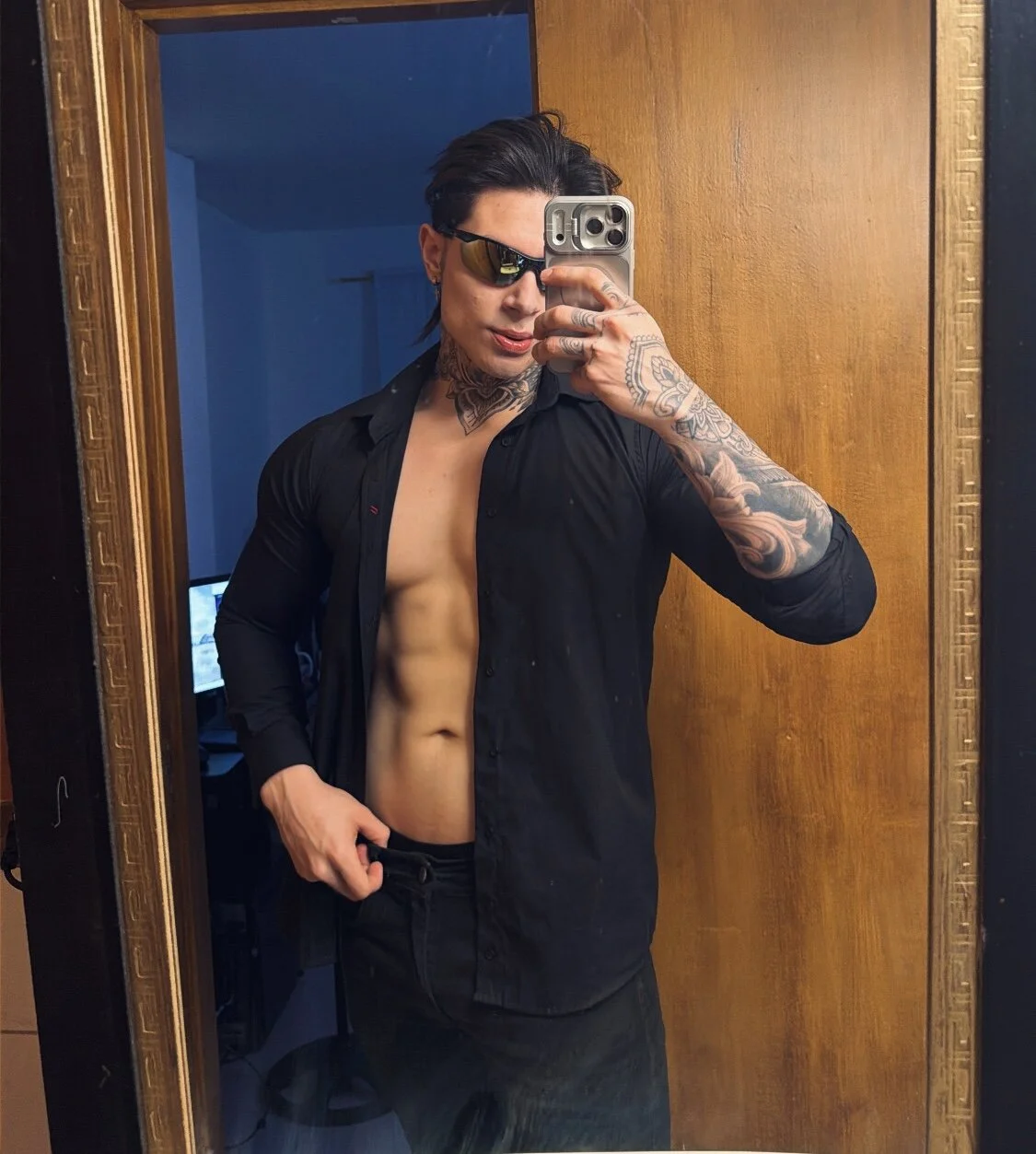 DennisWalkerr adlı kullanıcının viral fotoğrafları:  377