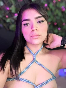 Sweett_Mollyy March 2024 Pic