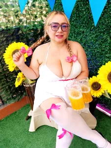 Amber-miller1 🍻Oktoberfest🍻 Pic 4