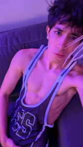 Neo_Twink Athletic Boy 💪🏼 slika