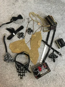 Jullia_Moor: attributes ( 5 фото)