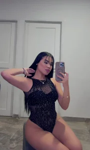 DARING_SCARLETT Public . fénykép