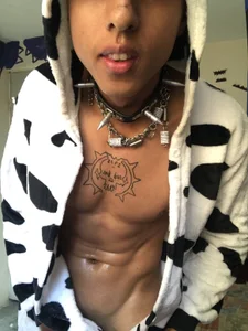 GothicBoyy kullanıcısının 🐮 albümü -  4 fotoğraf