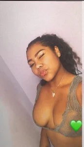 Candaceoweens Public Immagine 