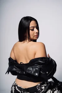 channel_w1 💚🖤 صورة واحدة|channel_w1 💚🖤 صورتان|channel_w1 💚🖤  3 صور|channel_w1 💚🖤  3 صورة