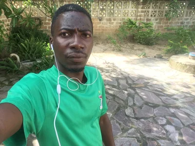 Chanze Public صورة واحدة|Chanze Public صورتان|Chanze Public  صور|Chanze Public  صورة