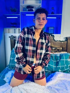 lesbian_Leslie_y_Alizon ALLISON TOMBOY Billede 8