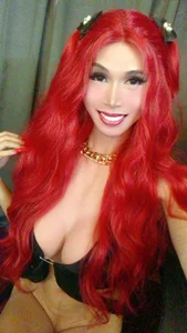 Sexiestasian_ts: Public ( фото)