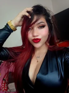 kyliejenner_hot SEX 👿👿  9টি ছবি