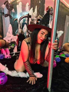 🎃 Spell 13: You Will Fall Under My Power 🎃 de CandelaBrown_ Foto 5
