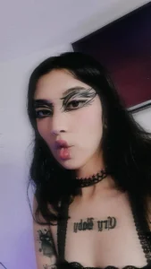 Alice_Phantom_x Makeup Pic 4