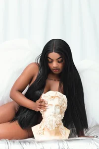 karol_white_ Public Pic