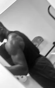 Freakyking Public 사진