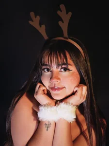 KimDevinne I am your Christmas reindeer Pic 3