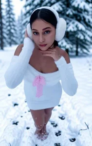 CandyKissx Playing in the snow ❄😏😍 صورة واحدة|CandyKissx Playing in the snow ❄😏😍 صورتان|CandyKissx Playing in the snow ❄😏😍  2 صور|CandyKissx Playing in the snow ❄😏😍  2 صورة