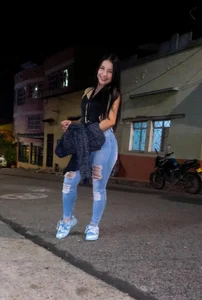 Ashley_Evanss22 On any given day🌤️ Pic