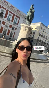 LIVING IN SPAIN 🇪🇸🇪🇸 de Lena_Hill  5 Imagens