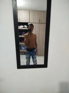 juanjoaguirre At my house🏠 Pic 3