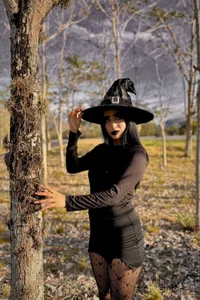 natasha_moreno My witch cosplay for Halloween Immagine  5