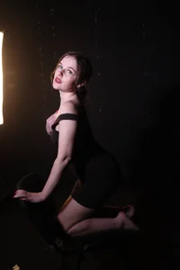 MaribelRiverr_ I set fire to the rain Fotka 8